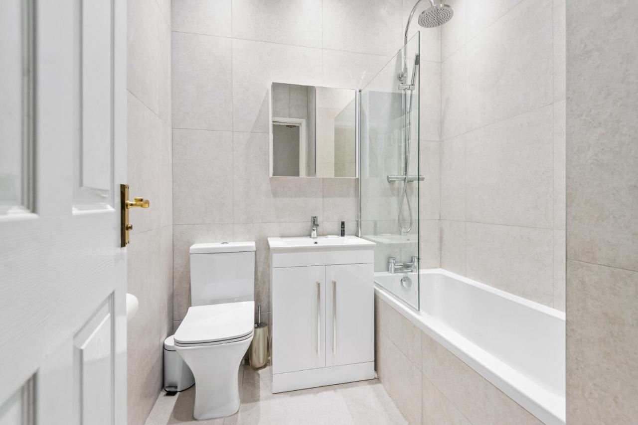 Сasa de vacaciones Super 2 Bedroom House Near Canary Wharf, O2 Arena & Excel For 5 People